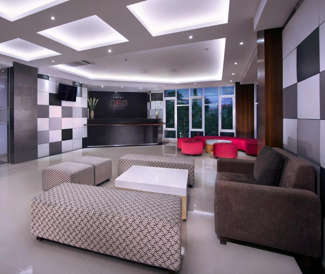 Neo Denpasar By Aston Hotel Exterior photo