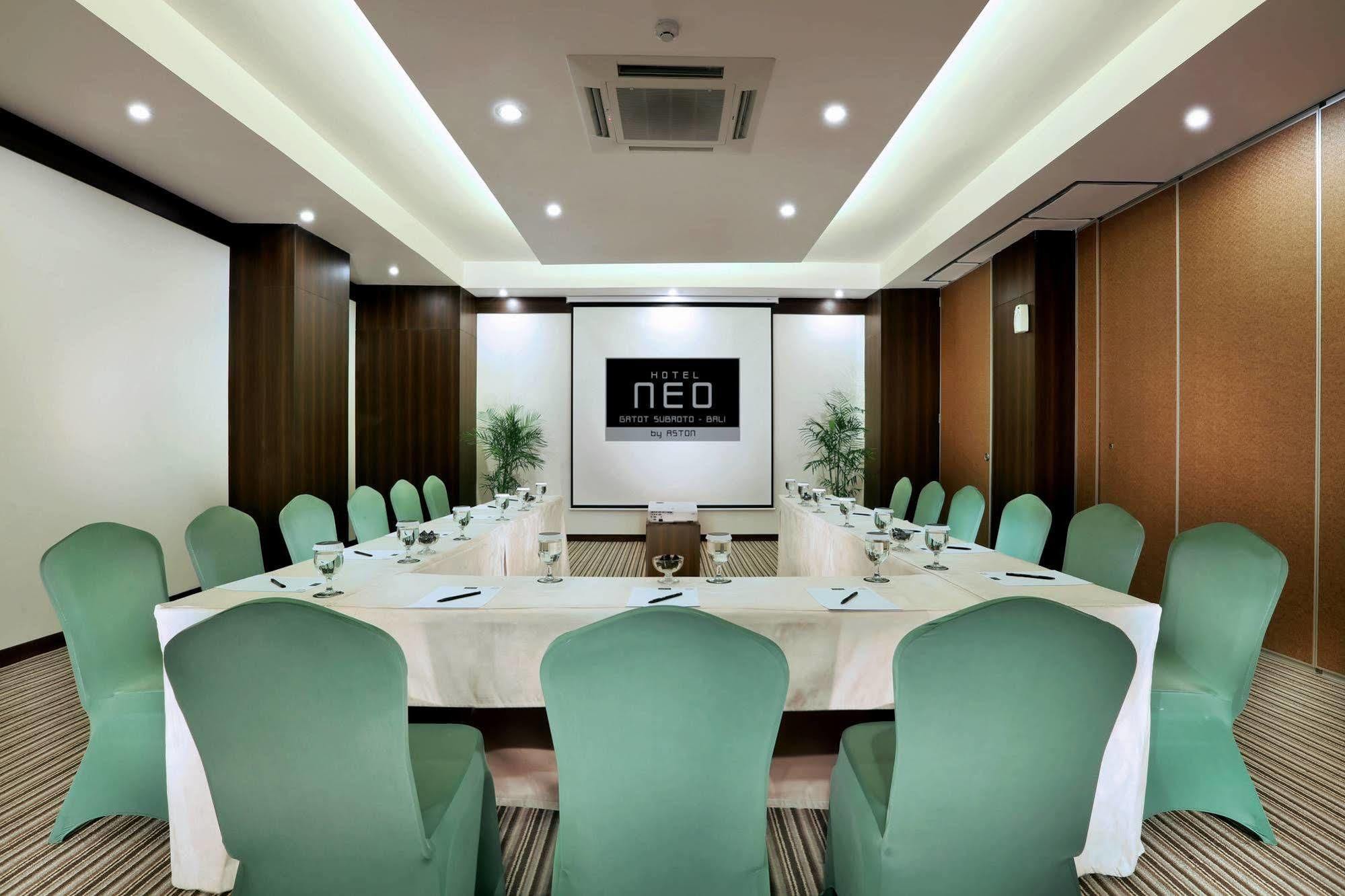 Neo Denpasar By Aston Hotel Exterior photo